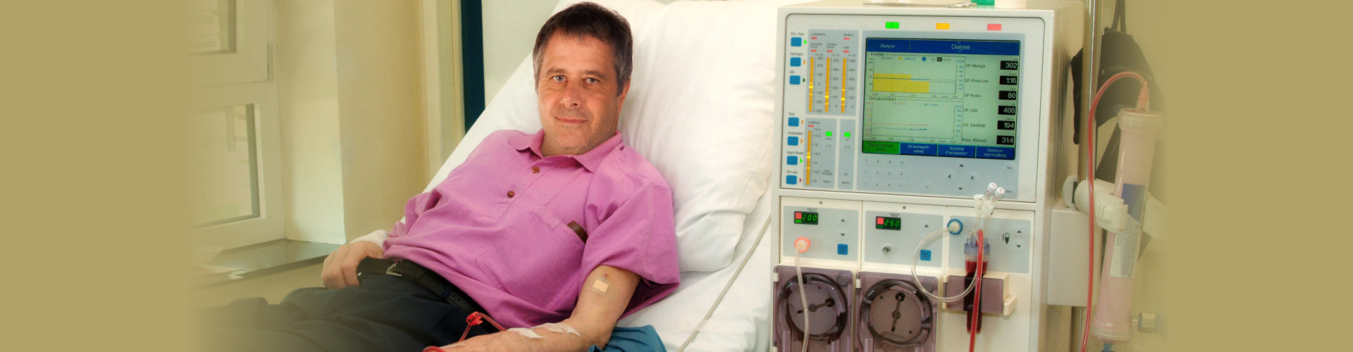 Patient in a clinic in dialysis.